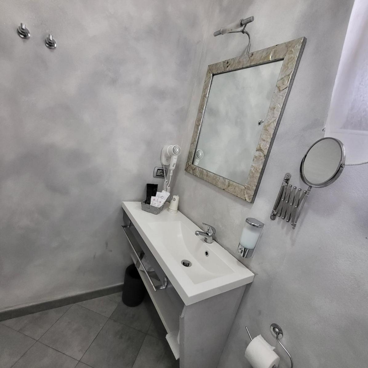 Illuvia 2 Affitta Camere كوررناريدو المظهر الخارجي الصورة